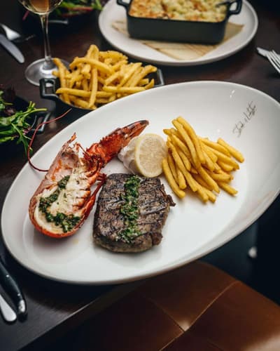 Radisson Blu Edwardian Grafton Hotel London