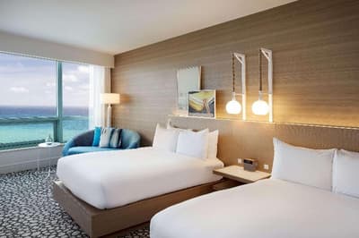 The Diplomat Beach Resort, Curio Collection by Hil