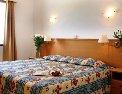 Stephanos Hotel Apartments