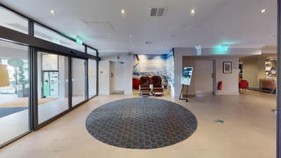 Holiday Inn Express Glasgow Airport