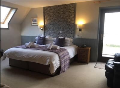 Standing Stones Hotel