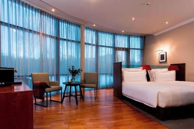 The Glasshouse, Autograph Collection hotels