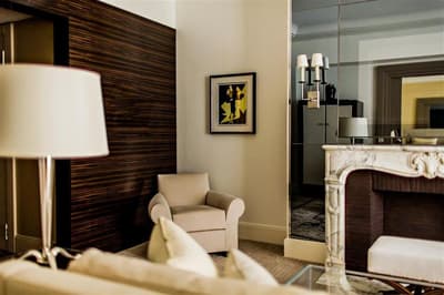 Prince De Galles, A Luxury Collection Hotel