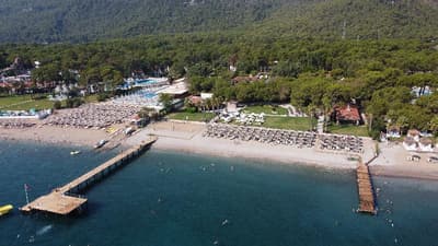 Champion Holiday Village 