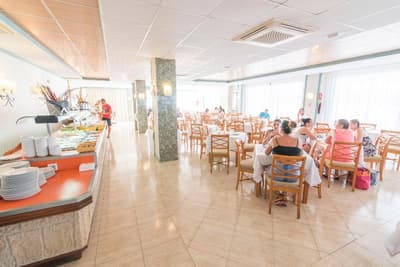 AzuLine Hotel S'Anfora & Fleming