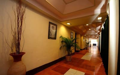 Grand Oriental Hotel