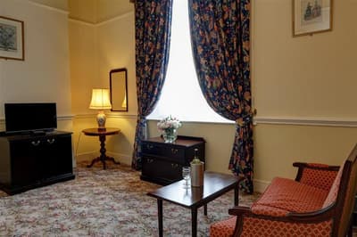 Royal Victoria Hotel