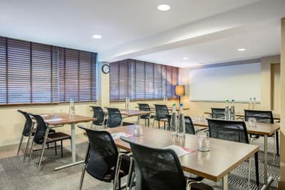 Crowne Plaza Manchester Airport