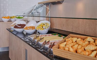 Holiday Inn Express Frankfurt Airport