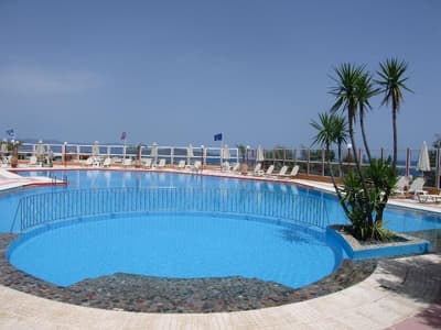 New Kydonia Suites & Studios 