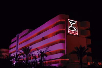 El Hotel Pacha - Includes entrace to Pacha Club