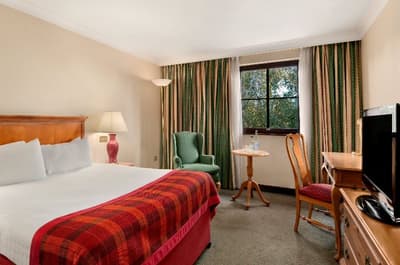 Premier Inn Newbury Town Centre South A339