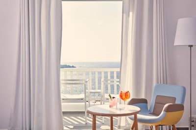Myconian Korali Relais & Chateaux