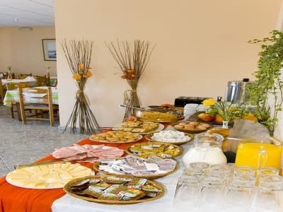 Plessas Palace Aparthotel