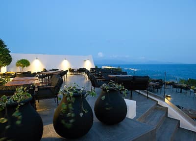 Dimitra Beach Hotel & Suites