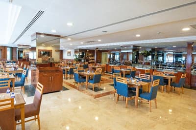 The Green Park Bostanci