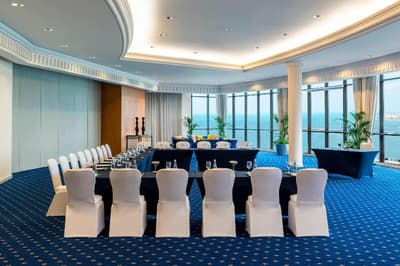 Le Royal Meridien Beach Resort and Spa