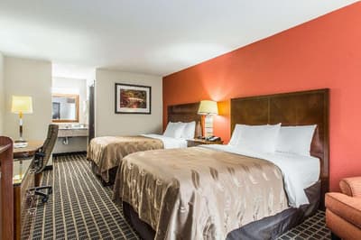 Quality Inn Commerce