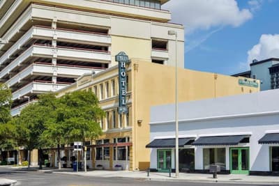 O'Brien Historic Riverwalk, An Ascend Hotel Collec