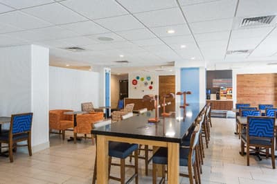 Holiday Inn Express Lorton