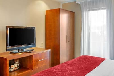 Comfort Suites (Oakbrook Terrace)