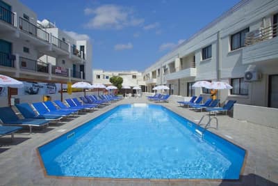 Paloma Apartments