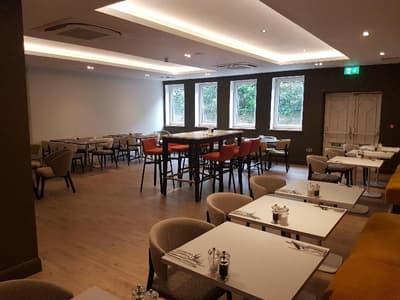 Holiday Inn Luton South M1, JCT.9