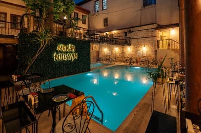 Mediterra Art Boutique