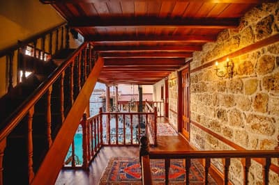 Mediterra Art Boutique