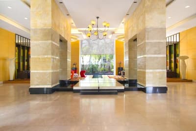 Urbana Langsuan (formerly Fraser Place Langsuan)