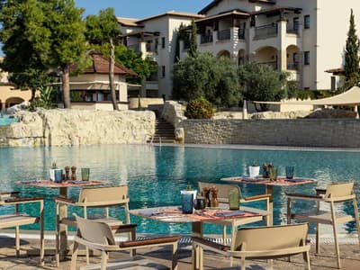Aphrodite Hills Hotel
