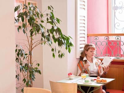 Mercure Nice Marche aux Fleurs oteli