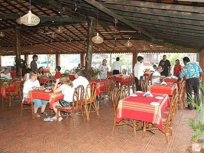 Paradise Village Beach Resort