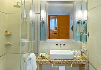 Four Points by Sheraton Shenzhen