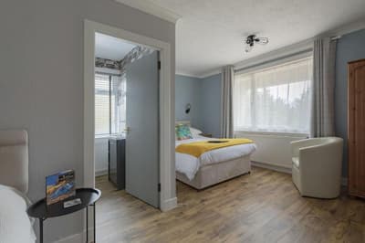 Braeburn Guest House