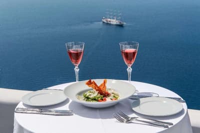 Athina Luxury Suites