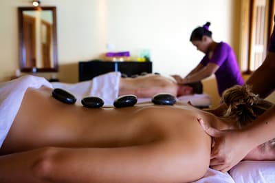 Kuredu Island Resort & Spa