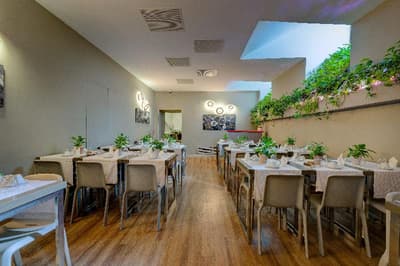 Al Manthia Hotel