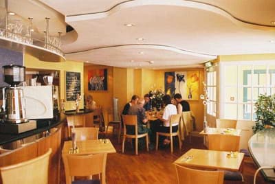 Brook Whipper-In Hotel