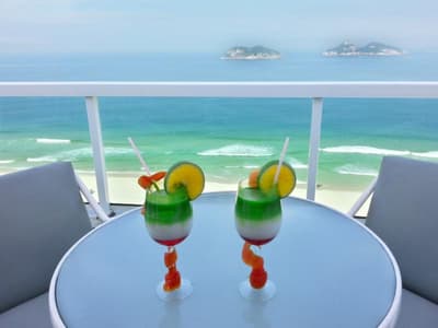 Royalty Barra Hotel