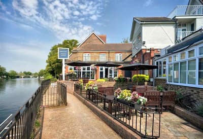 Mercure London Staines Upon Thames Hotel