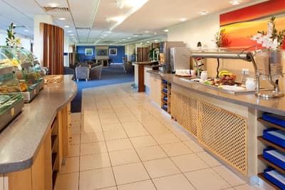 Holiday Inn Express Cardiff Airport