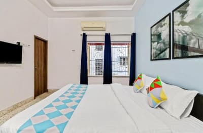 Goroomgo Panja Guest House Kolkata