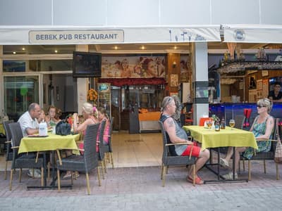 Kleopatra Bebek Hotel