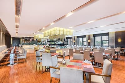 Holiday Inn Xi an Big Goose Pagoda