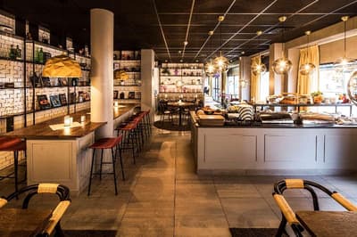 Home Hotel Bristol