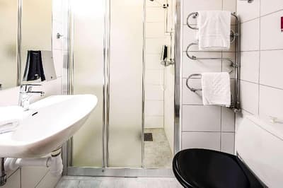 Home Hotel Bristol