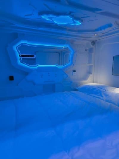 Capsule Inn Valencia