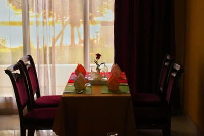 The Royal Garden Hotel