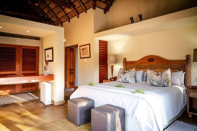 Shimungwe Lodge